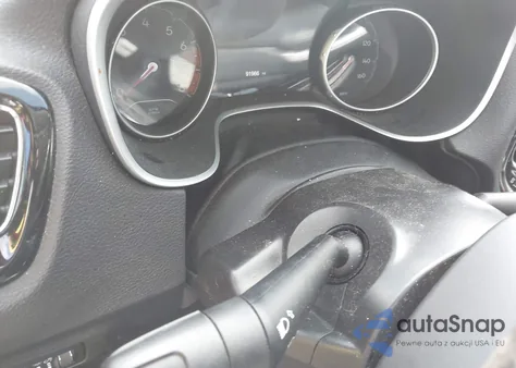 2018 Jeep Compass Limited 4X4 z USA, uszkodzony, nr VIN 3C4NJDCBXJT418836